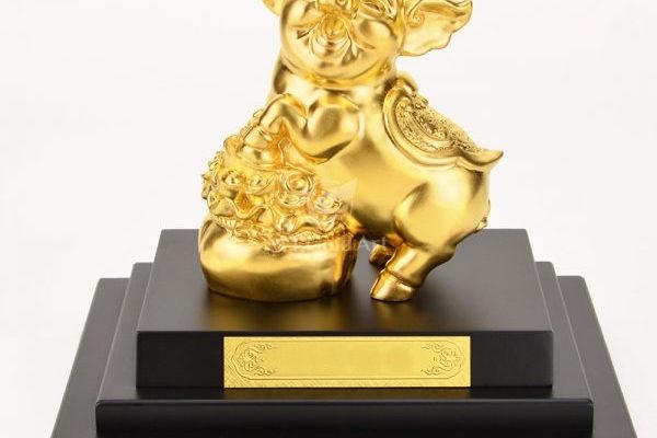 81. 5 mẫu quà tặng tết doanh nghiệp sang trọng đẳng cấp (1)